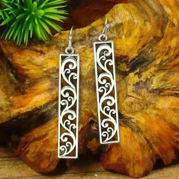 Antique Silver Stainless Steel Carved Pattern Dangle Earrings w/ Fish Hook Backs - Picture 1 of 1